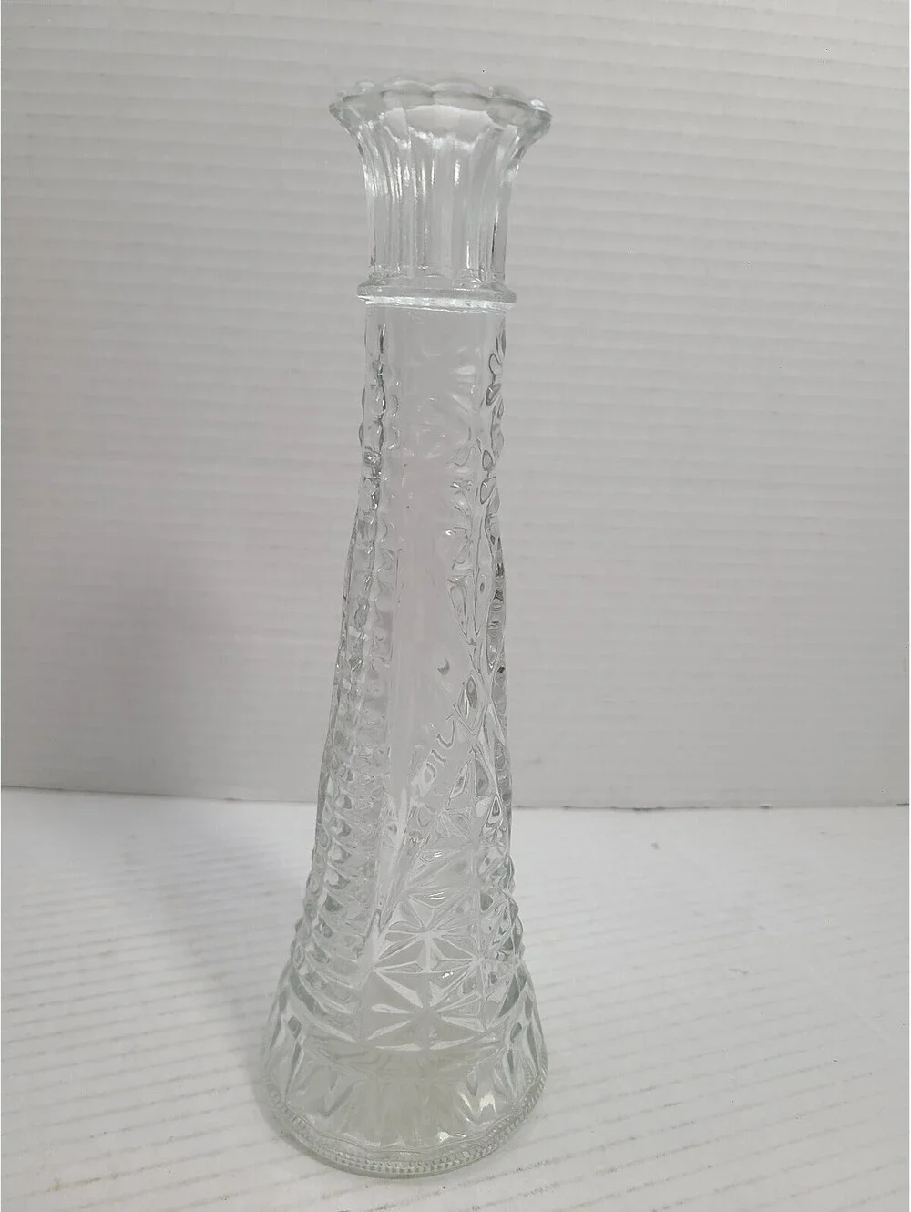 Vintage 1950s Anchor Hocking Clear Glass Stars & Bars MCM Bud Vase